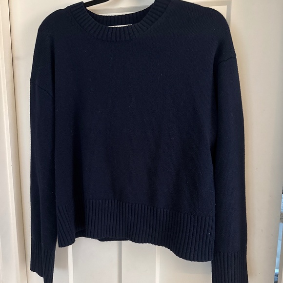 Everlane Boxy Sweater in Everyday Cotton - Picture 1 of 3
